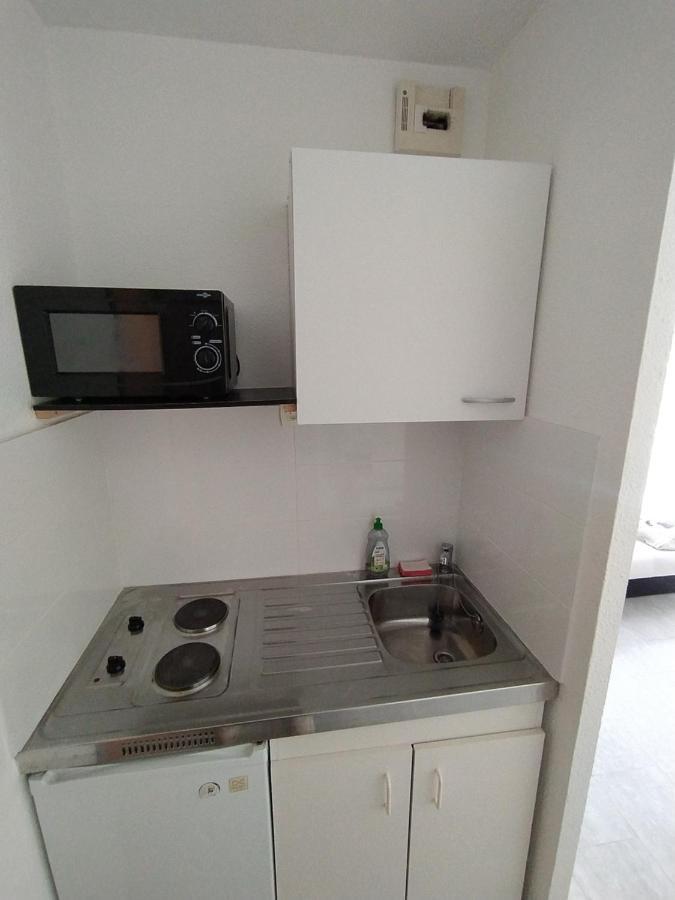 Apartment Near Center Montpellier Bagian luar foto